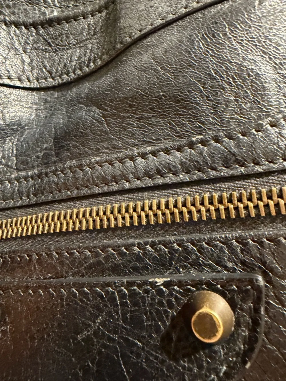 Balenciaga Classic Velo Black Leather Bag Aged Brass Moto Crossbody - Picture 7 of 16